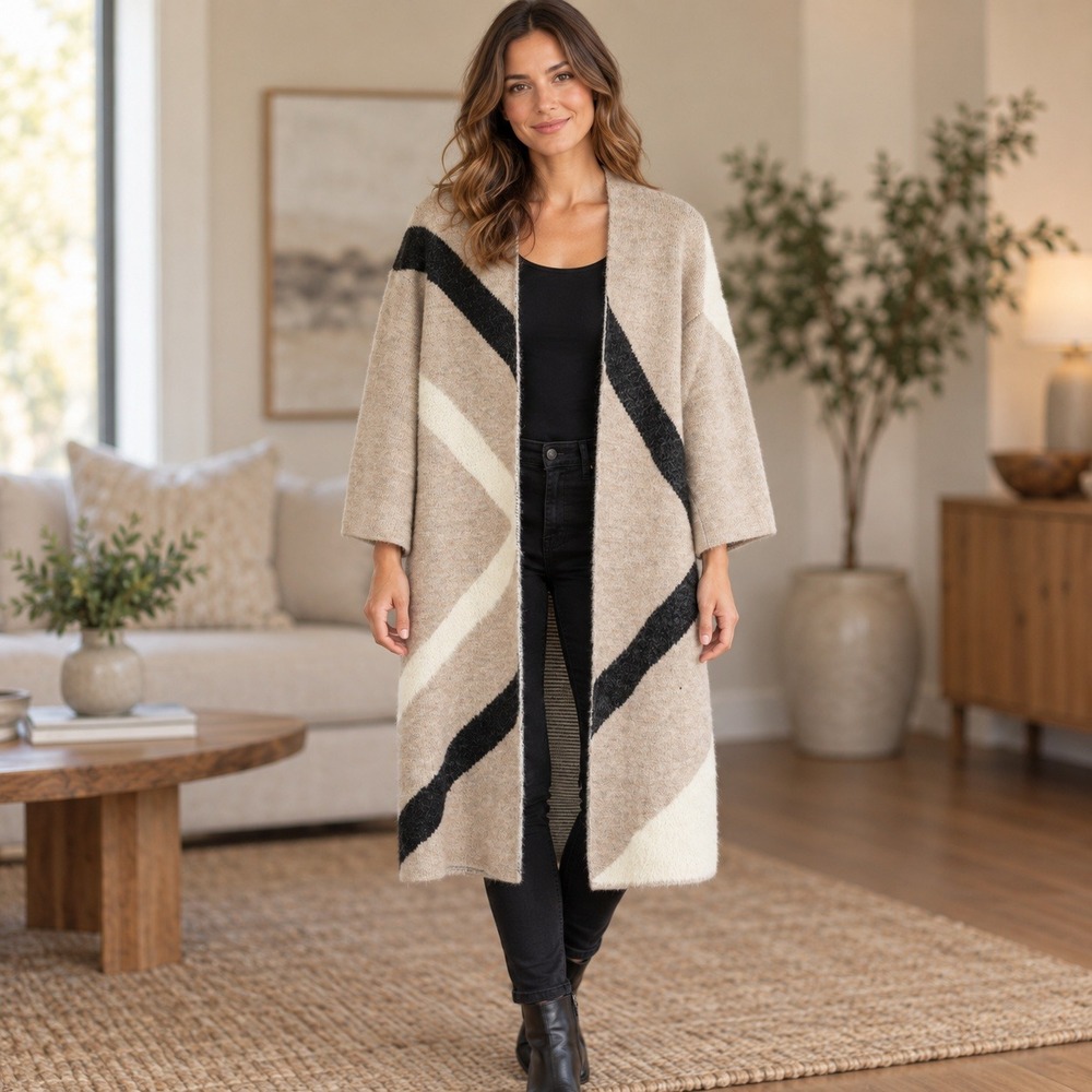 Akemi Kin M Geometric Open Front Longline Cardigan Black Cream Oversized Knit